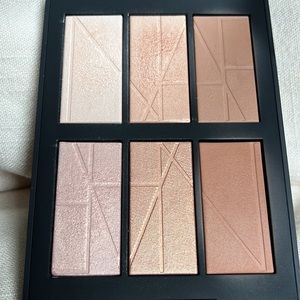 Limited Edition: Nars Bord de Plage Highlight & Bronzing Palette